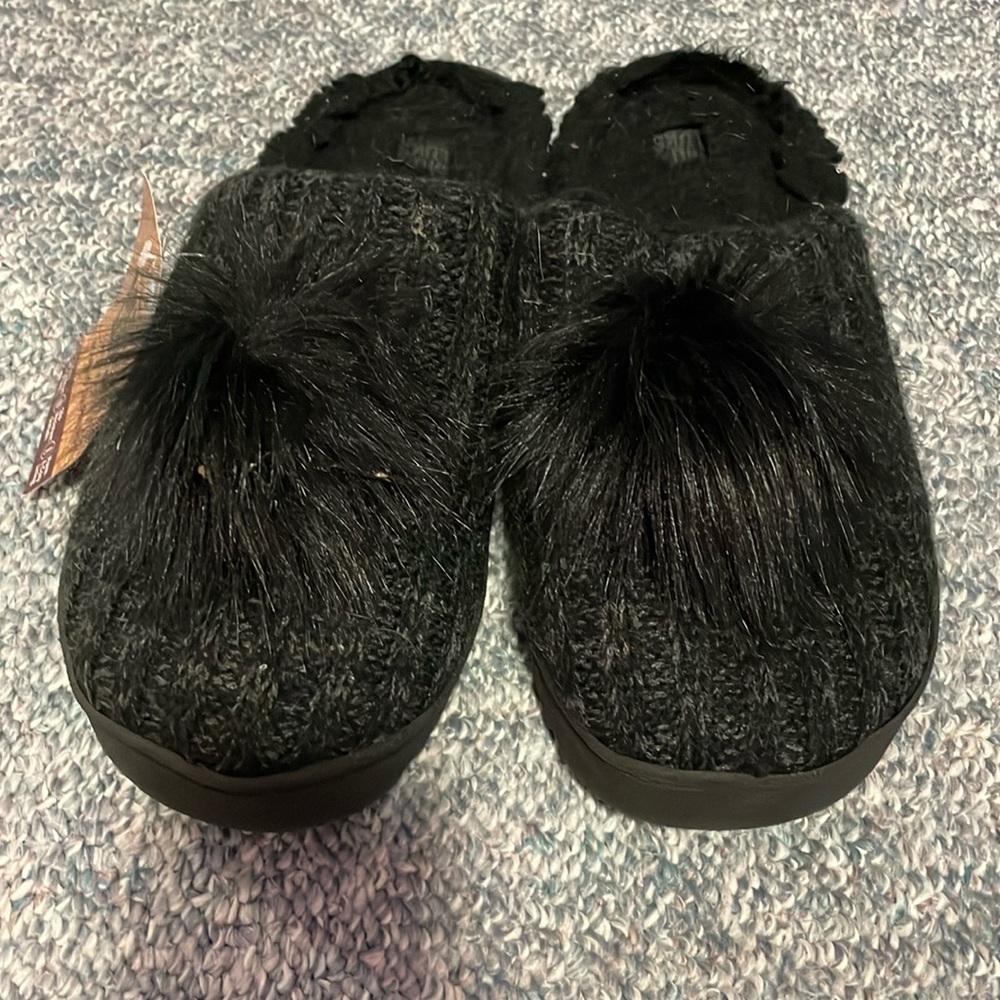 Fuzzy house slipper with hard bottom
